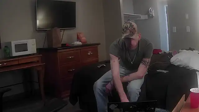 Snapshot of smokee_parT903 chatting on 01/23/25, 08:13 smokee parT903 online show from 01/23/25, 08:13