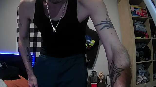 Snapshot of smokee_parT903 chatting on 02/14/25, 08:10 smokee parT903 online show from 02/14/25, 08:10