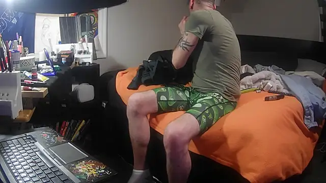 Snapshot of smokee_parT903 chatting on 03/18/25, 08:48 smokee parT903 online show from 03/18/25, 08:48