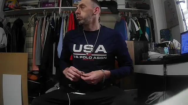 Snapshot of smokee_parT903 chatting on 10/09/25, 05:44 smokee parT903 online show from 10/09/25, 05:44