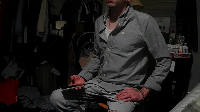 Snapshot of smokee_parT903 chatting on 10/24/25, 07:38 smokee parT903 online show from 10/24/25, 07:38