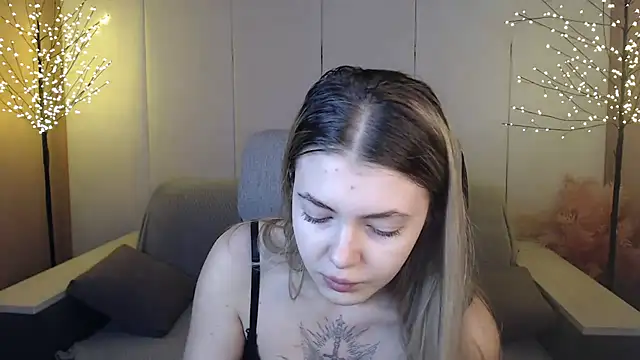 Snapshot of Ritaneer chatting on 01/20/25, 09:13 Ritaneer online show from 01/20/25, 09:13