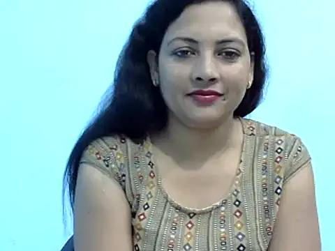 Snapshot of tripti2 chatting on 03/05/25, 02:46 tripti2 online show from 03/05/25, 02:46