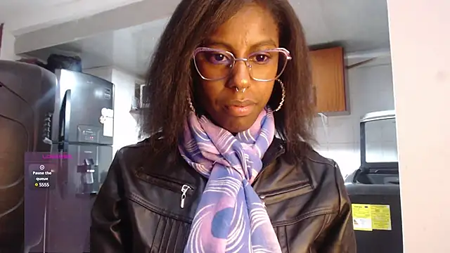 Snapshot of CoccoBele69 chatting on 01/14/25, 01:47 CoccoBele69 online show from 01/14/25, 01:47