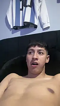 Stiven 017 online show from 02/14/26, 01:35