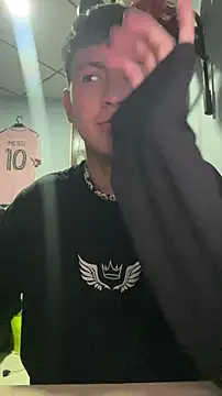 Stiven 017 online show from 03/04/26, 04:29