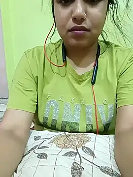 Snapshot of A_Roy_06 chatting on 03/21/25, 09:12 A Roy 06 online show from 03/21/25, 09:12