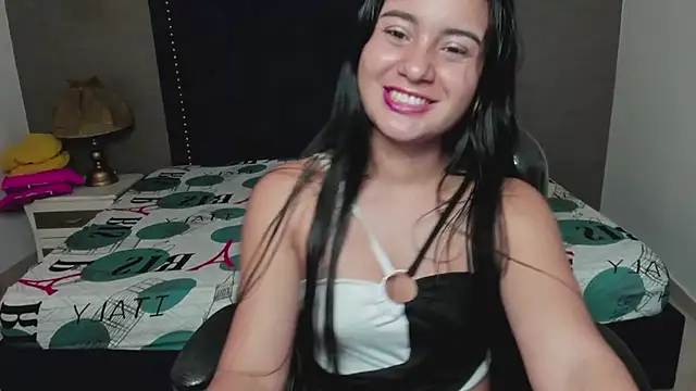 MaiteFlores online show from 02/25/26, 01:54