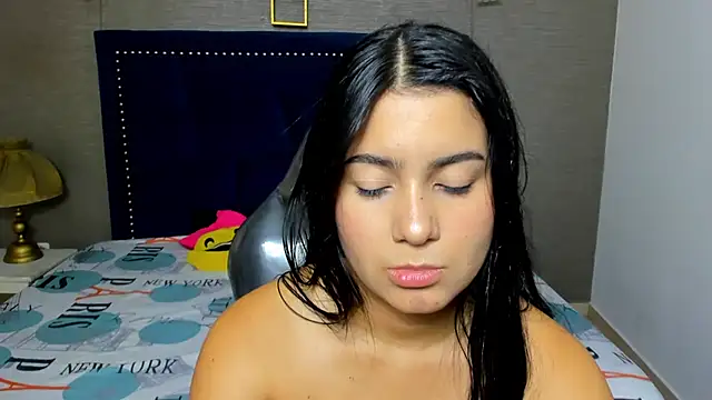 MaiteFlores online show from 03/17/26, 01:25