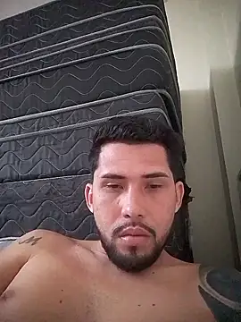 Snapshot of novinhobelem29 chatting on 11/10/25, 12:48 novinhobelem29 online show from 11/10/25, 12:48