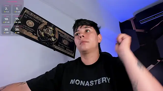 AbbySmiitth  online show from 11/18/25, 10:25