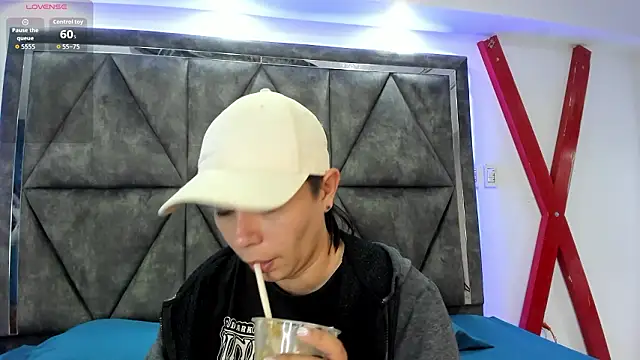 AbbySmiitth  online show from 02/18/26, 09:11