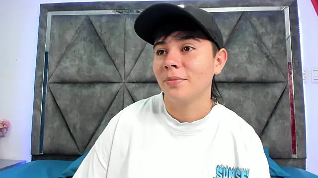 AbbySmiitth  online show from 03/21/26, 10:35