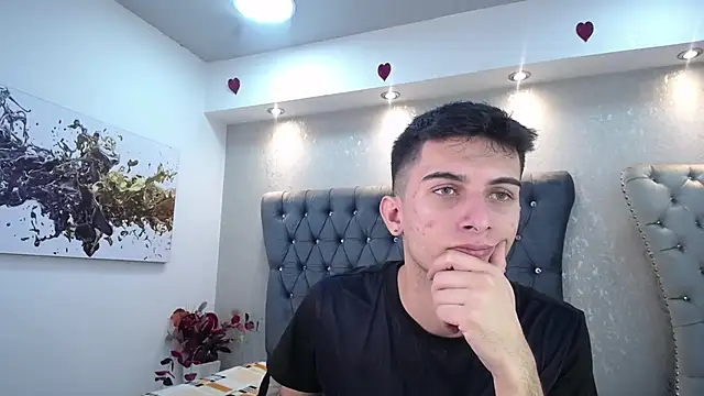 Snapshot of MrWilliseo chatting on 02/24/25, 07:30 MrWilliseo online show from 02/24/25, 07:30