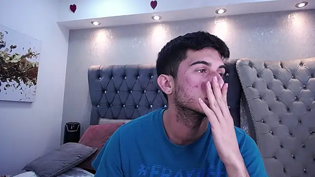 Snapshot of MrWilliseo chatting on 03/12/25, 10:28 MrWilliseo online show from 03/12/25, 10:28