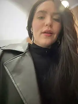 meow girl online show from 02/07/25, 03:08