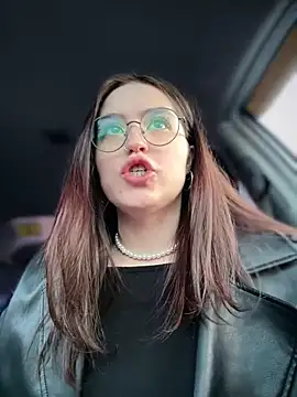 meow girl online show from 02/12/26, 02:12