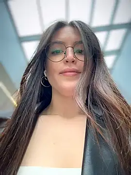 meow girl online show from 04/07/26, 09:54