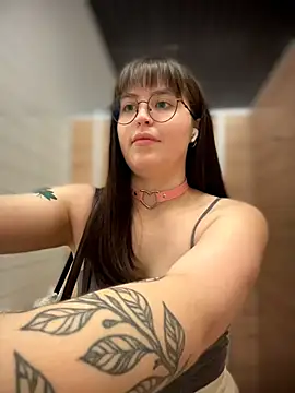 meow girl online show from 07/10/26, 01:58