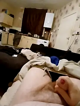 ADAMWILBY34 online show from 12/23/25, 08:34