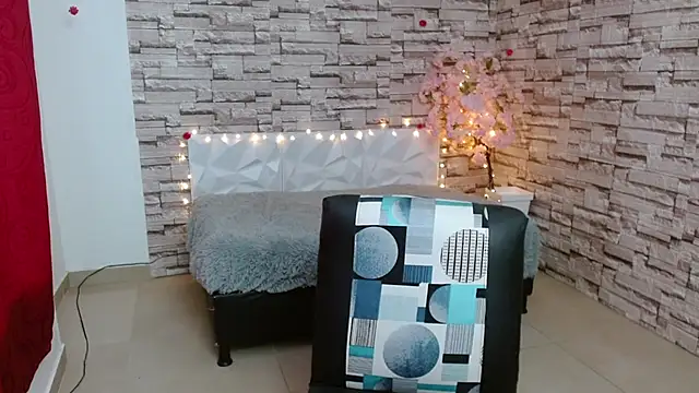 Snapshot of Vanse_lust chatting on 01/08/25, 09:34 Vanse lust online show from 01/08/25, 09:34