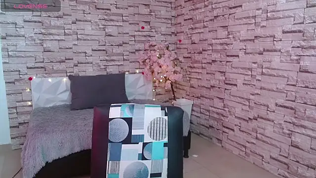 Snapshot of Vanse_lust chatting on 03/11/25, 07:36 Vanse lust online show from 03/11/25, 07:36