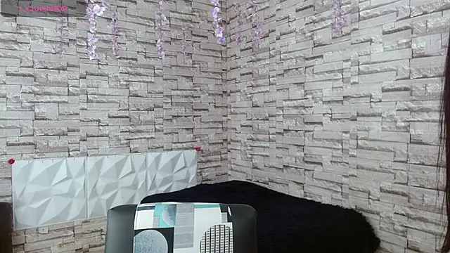 Snapshot of Vanse_lust chatting on 09/26/25, 07:40 Vanse lust online show from 09/26/25, 07:40