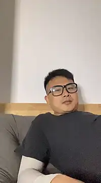 Snapshot of lixiaoshuai8 chatting on 03/04/25, 03:15 lixiaoshuai8 online show from 03/04/25, 03:15