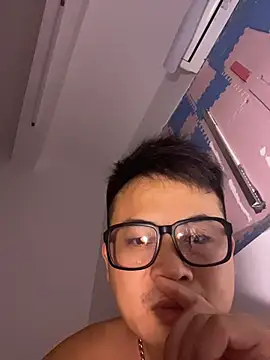 Snapshot of lixiaoshuai8 chatting on 10/09/25, 06:55 lixiaoshuai8 online show from 10/09/25, 06:55