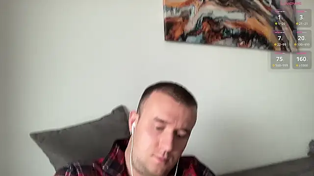 Snapshot of cute_mark chatting on 01/23/25, 12:41 cute mark online show from 01/23/25, 12:41