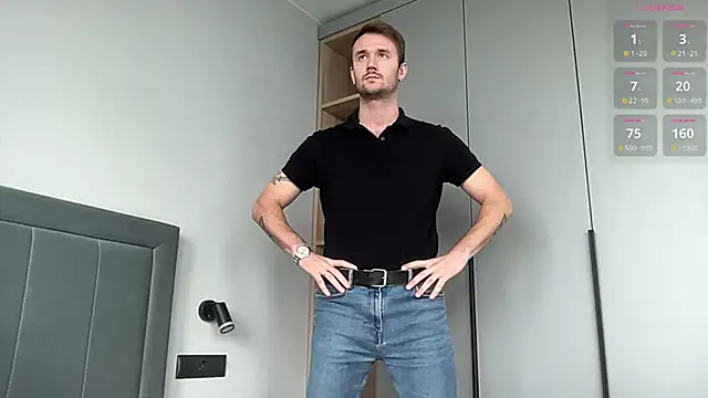 Snapshot of cute_mark chatting on 09/23/25, 10:40 cute mark online show from 09/23/25, 10:40