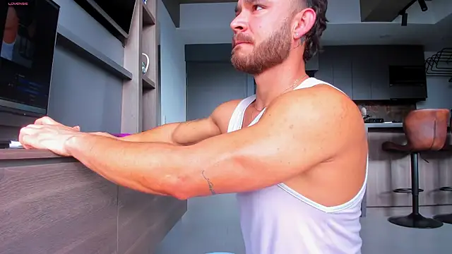 Maximo Marcelo online show from 11/10/25, 12:04