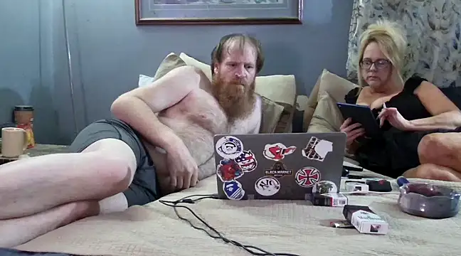letsgetdirty1981 online show from 02/14/25, 06:02