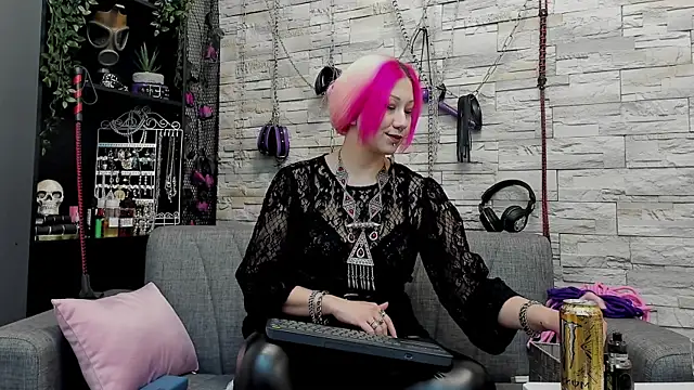 CruelMistress online show from 12/13/24, 01:26