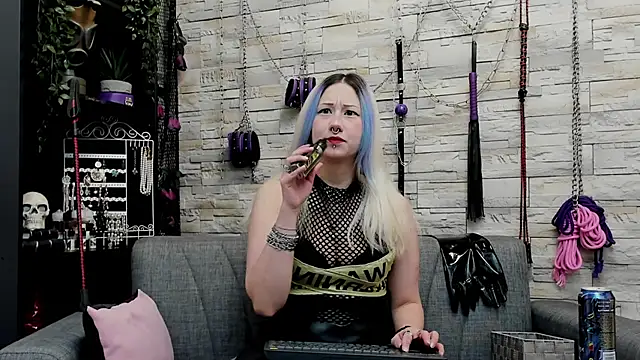 CruelMistress online show from 01/14/26, 01:33