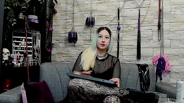 CruelMistress online show from 03/29/26, 02:11