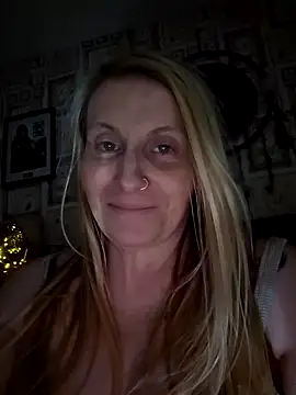 Northern Tease online show from 12/01/24, 11:04