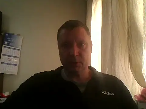 Snapshot of c6tm5 chatting on 11/13/25, 09:52 c6tm5 online show from 11/13/25, 09:52