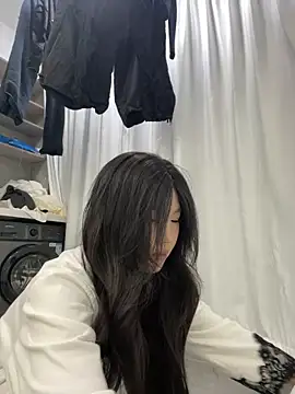 xyebobs online show from 12/03/25, 04:27