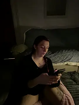 Snapshot of Stoner_BarbieXX chatting on 02/09/25, 11:04 Stoner BarbieXX online show from 02/09/25, 11:04