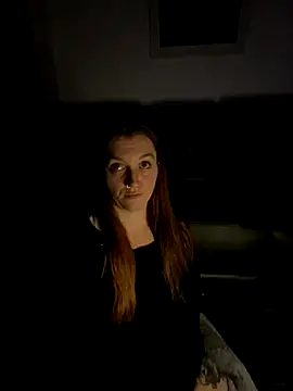 Snapshot of Stoner_BarbieXX chatting on 10/29/25, 10:44 Stoner BarbieXX online show from 10/29/25, 10:44