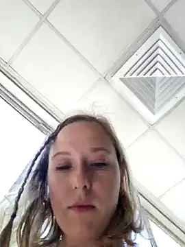 Snapshot of Public_Katrisha chatting on 12/12/24, 03:05 Public Katrisha online show from 12/12/24, 03:05