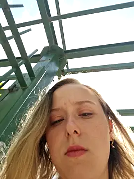 Snapshot of Public_Katrisha chatting on 01/17/25, 01:35 Public Katrisha online show from 01/17/25, 01:35