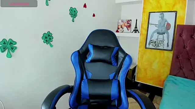 zoe connor19 online show from 03/27/26, 08:41