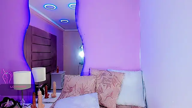 Shanelengel online show from 04/03/26, 09:24