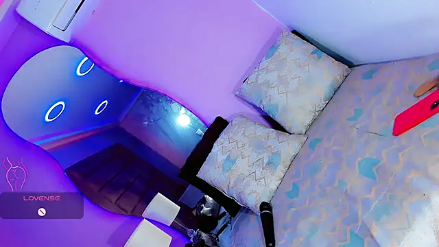 Shanelengel online show from 04/16/26, 09:39