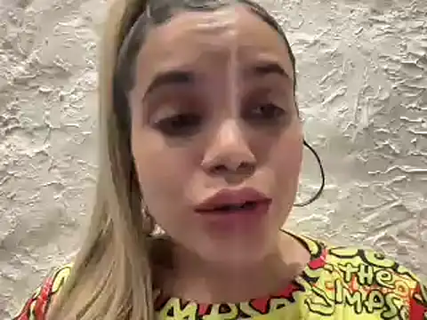 Snapshot of brithneysquirt chatting on 02/21/25, 07:54 brithneysquirt online show from 02/21/25, 07:54