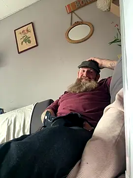 Snapshot of Ice_mannHH chatting on 11/27/25, 01:24 Ice mannHH online show from 11/27/25, 01:24