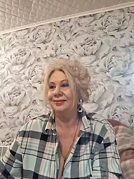 Snapshot of PALETT chatting on 02/02/25, 03:10 PALETT online show from 02/02/25, 03:10