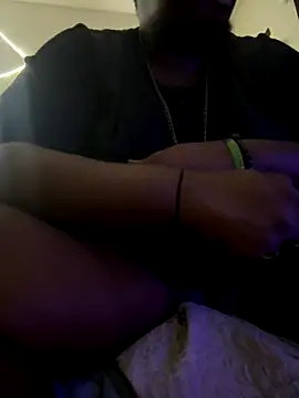 Snapshot of BigBossaNova69 chatting on 11/04/25, 09:08 BigBossaNova69 online show from 11/04/25, 09:08